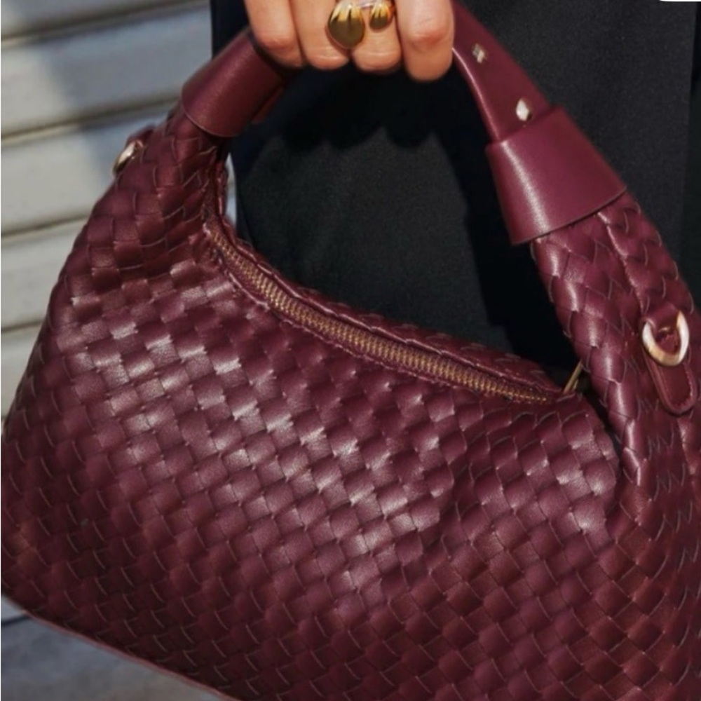Urban Expressions Ripley Woven Handbag from Vici